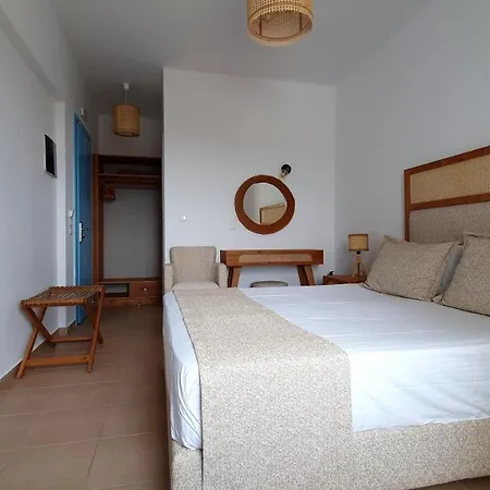 Sarakiniko ゲストハウス 2*