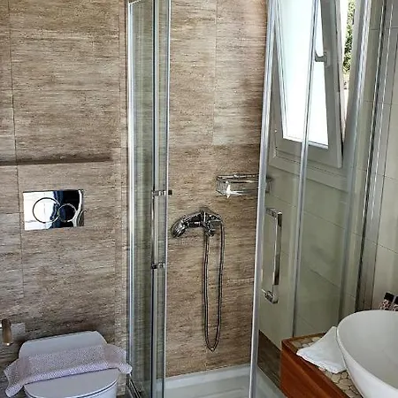 Sarakiniko ゲストハウス