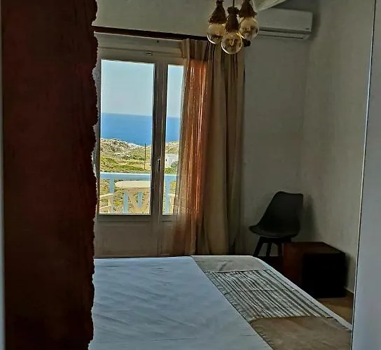 招待所 Sarakiniko