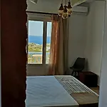 Πανσιόν Sarakiniko