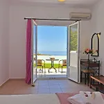 Sarakiniko 2*