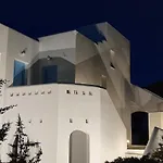 Sarakiniko 2* Adámasz