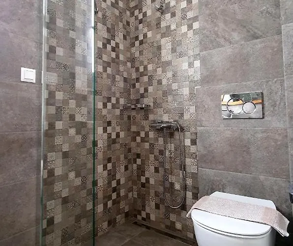 بيت ضيافة Sarakiniko آداماس