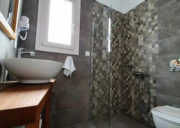 Sarakiniko بيت ضيافة