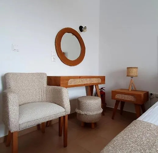 بيت ضيافة Sarakiniko