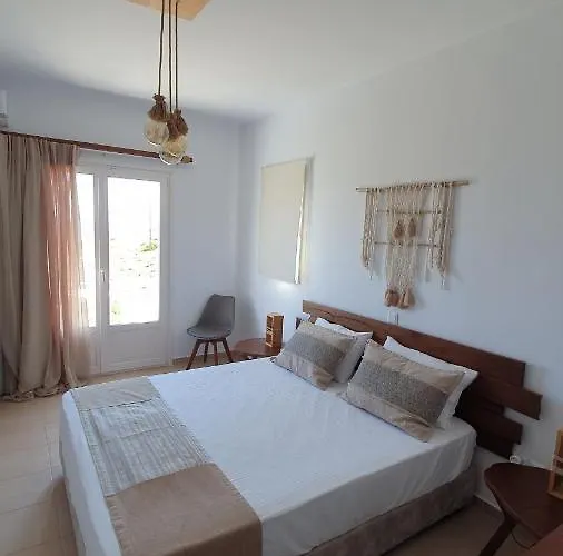 Sarakiniko بيت ضيافة