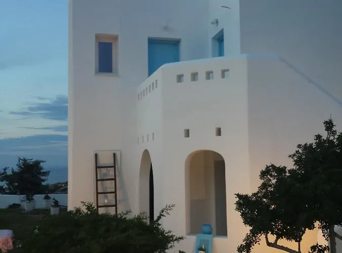 بيت ضيافة Sarakiniko