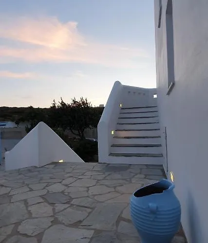 بيت ضيافة Sarakiniko